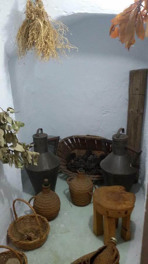 La casa de la acequia Hostal Serón Exterior foto